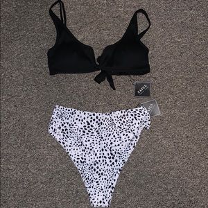Black and white print bikini